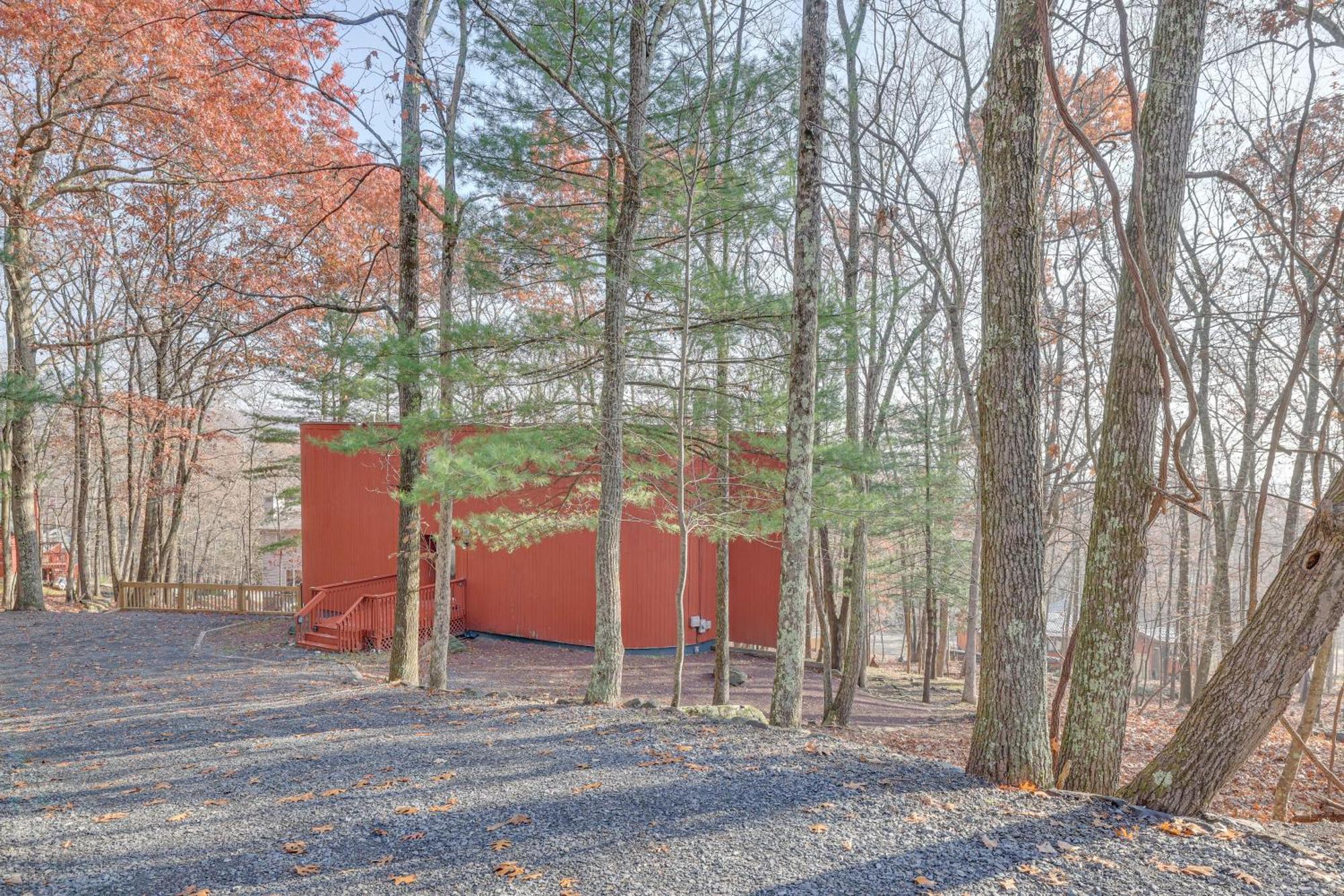 Unique Roundhouse: Hot Tub-Game Room-Firepit&More! Bushkill Eksteriør bilde